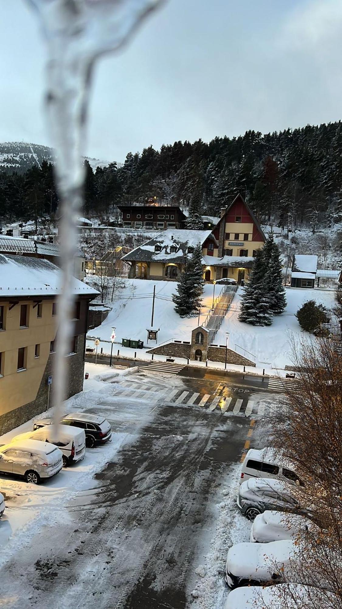DÚPLEX La MOLINA a 5 minutos de las pistas de esquí Exterior foto